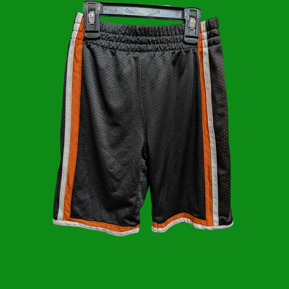 New Balance Mesh Athletic Shorts Kids Size 5/6 Black Orange   Side Stripe